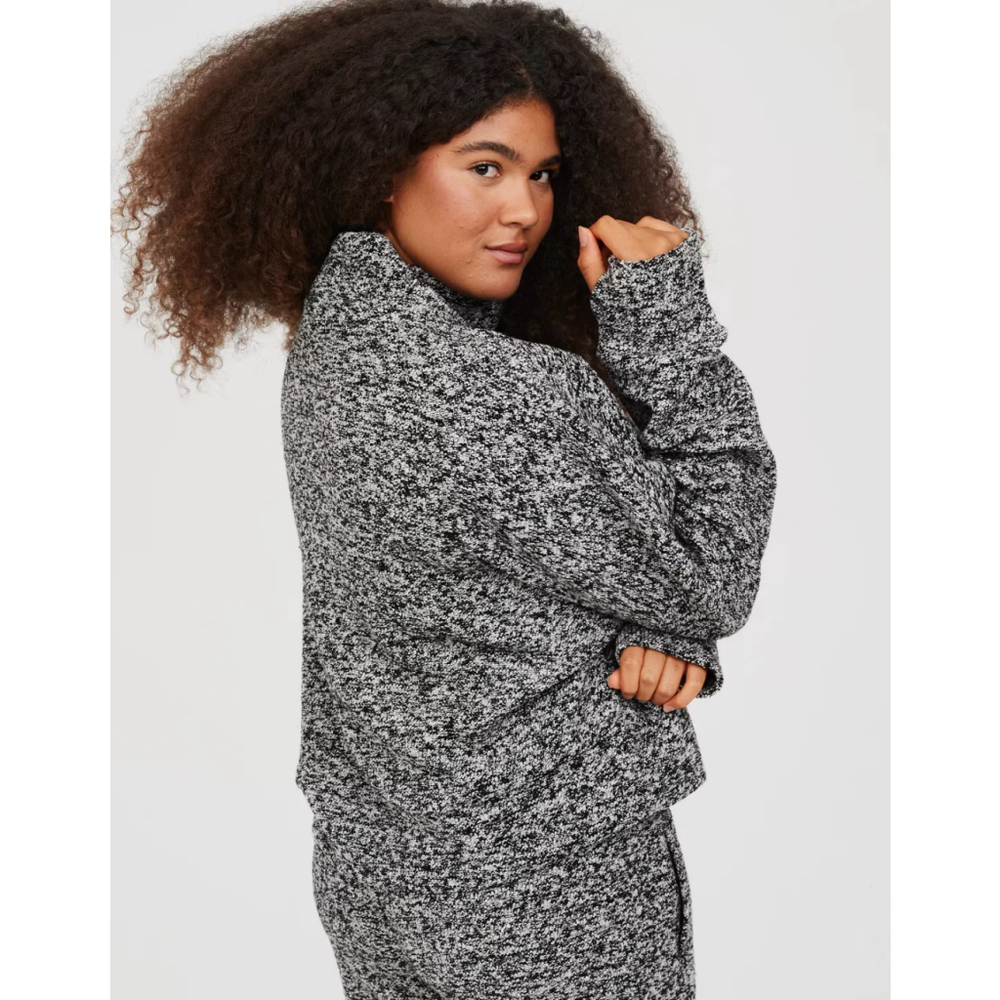 OFFLINE by Aerie SNOWDAY PANTS Wide Leg LOUNGE Sweater Knit WOMENS L Black White